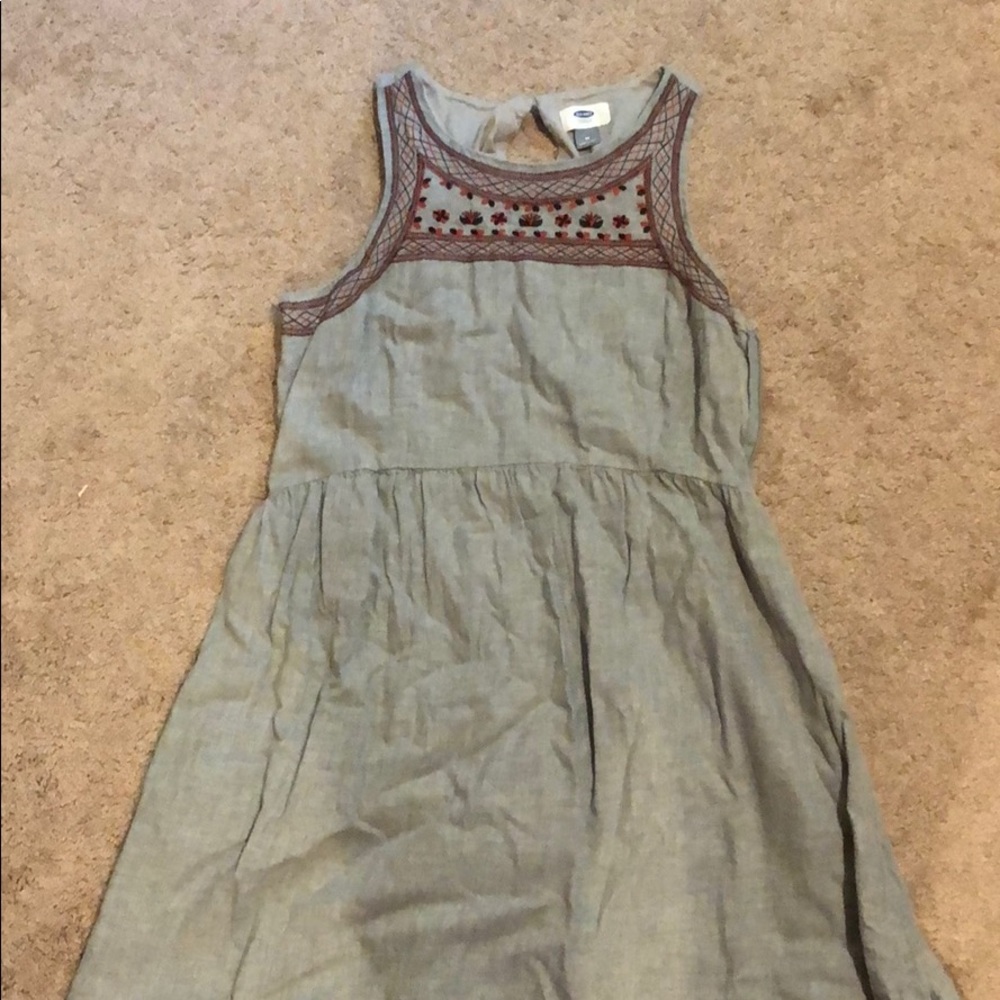 Grey dress